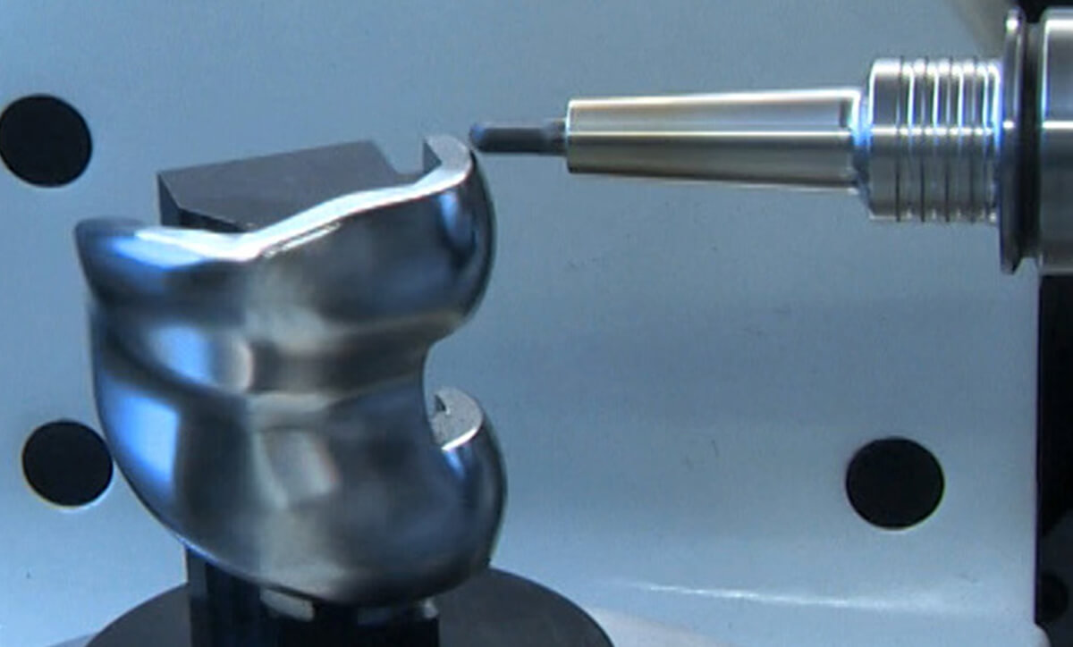 최첨단 의료 부품 제조에 대응